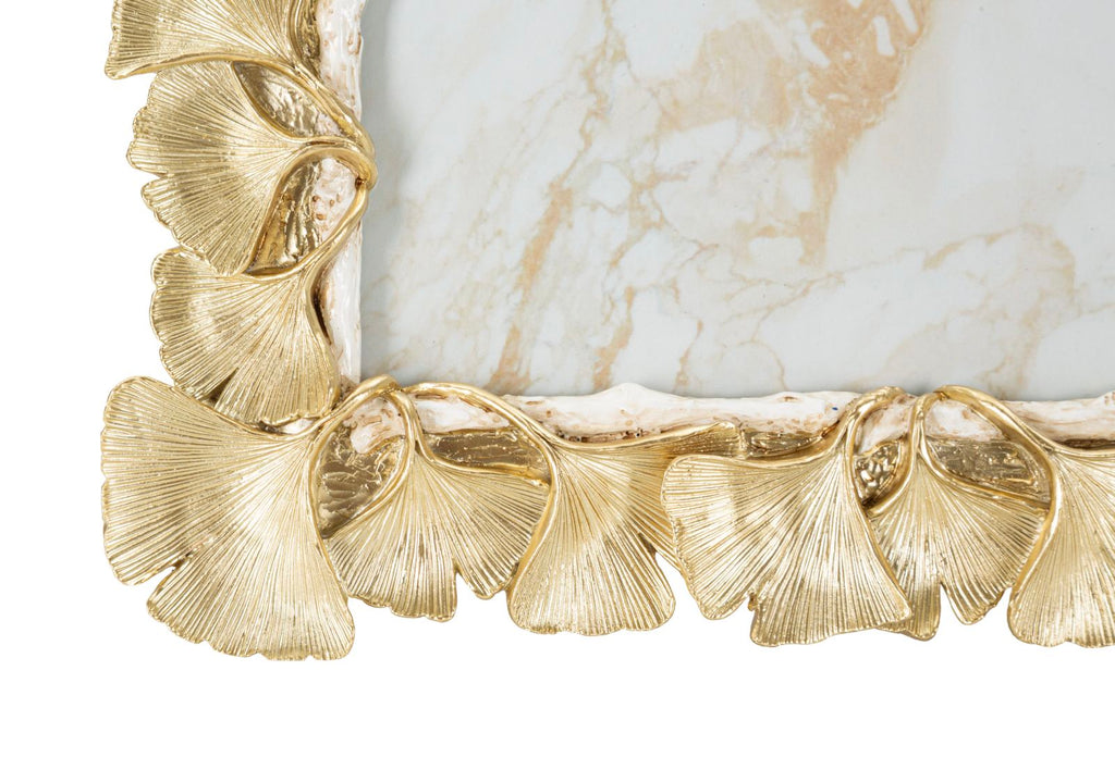 Cornice Elegante con Petali - foto 4