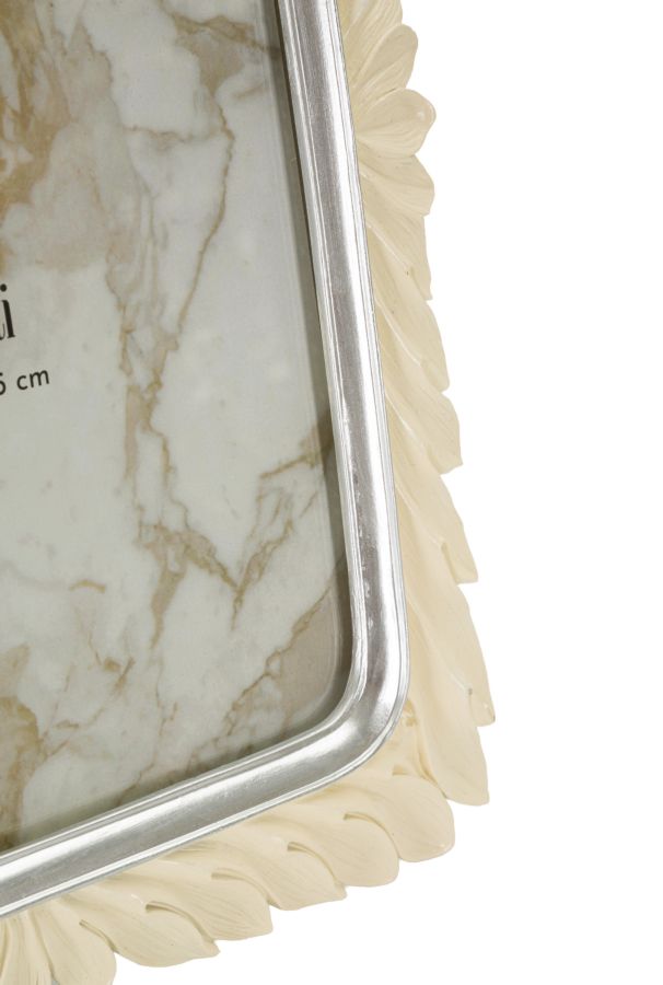 Cornice Petal, 27,3x1,9x32,2 cm