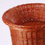 Espositore in vimini rosso con cesto Rulu, Ø60H70 cm