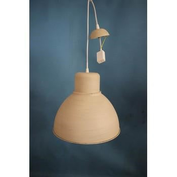Lampadario tondo in ferro color sabbia