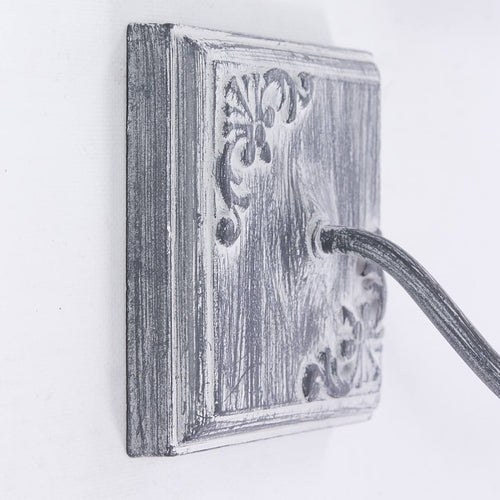Applique in metallo grigio, 13x23H19 cm