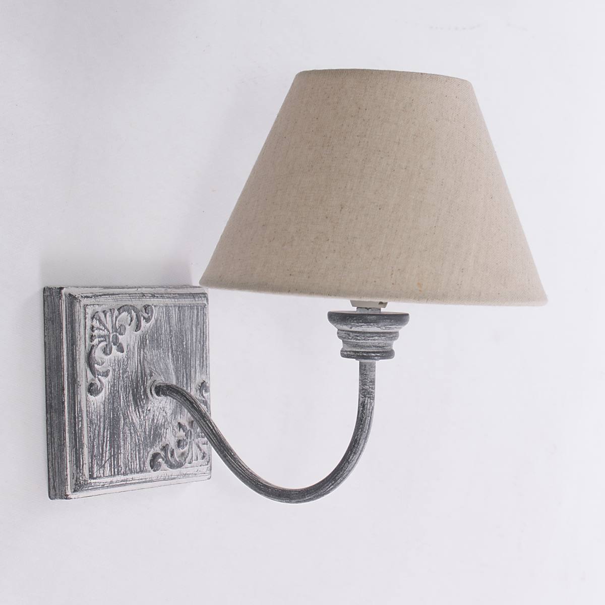 Applique in metallo grigio, 13x23H19 cm