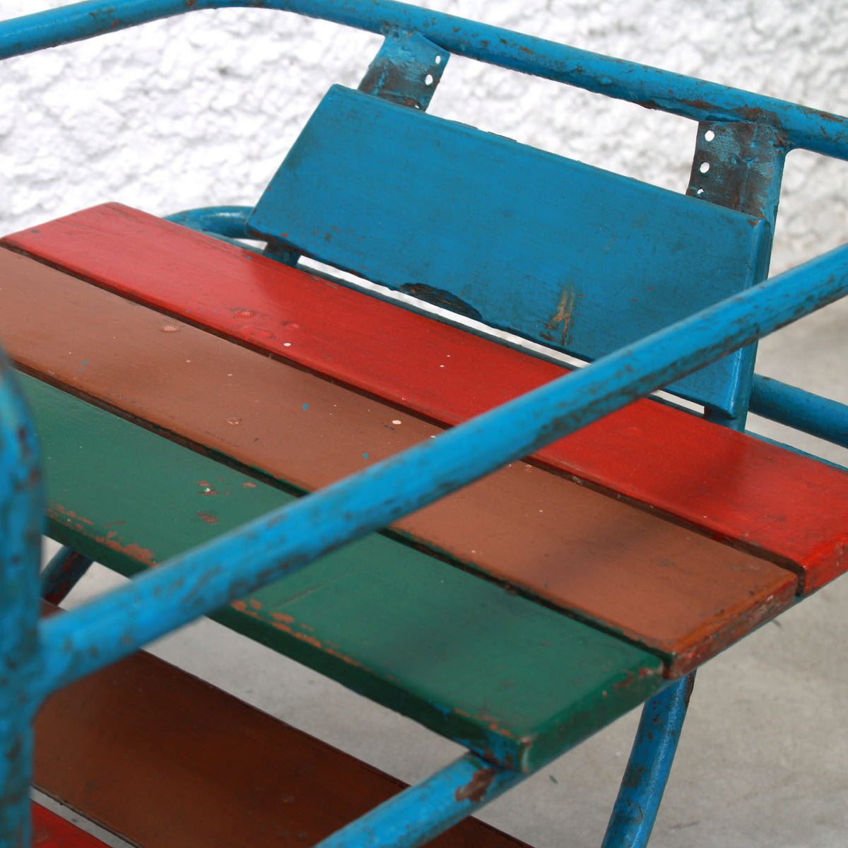 Dondolo decorativo per bambini in metallo, 103x14x47 cm