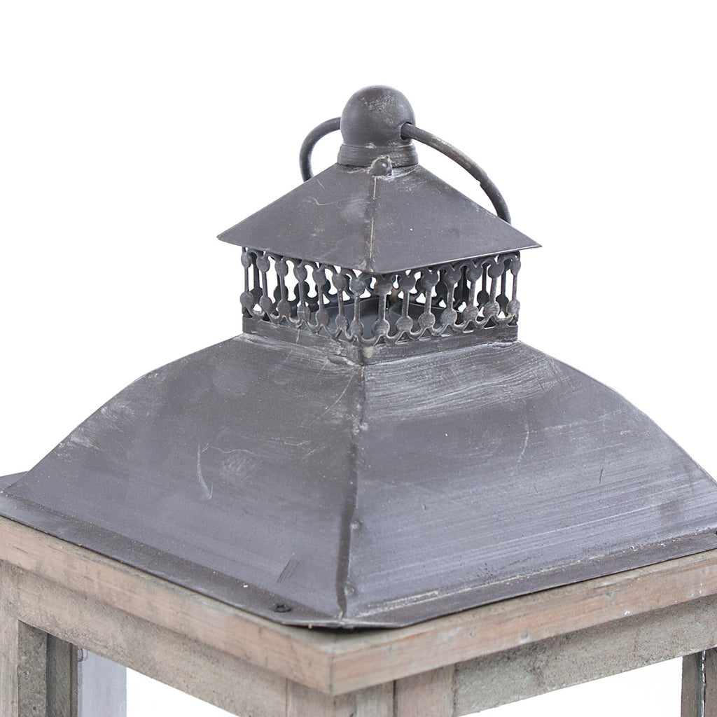 Lanterna in abete marrone con tetto in metallo, 17x17x36 cm