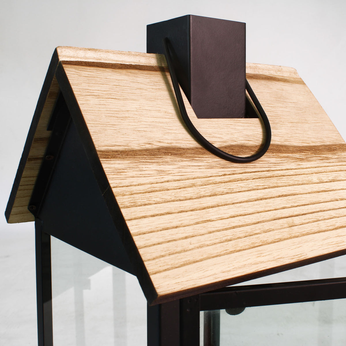 Lanterne in legno e metallo, set di 2, 18x18x45 cm
