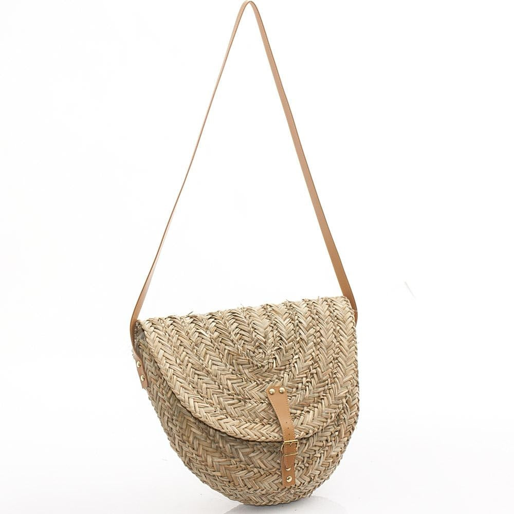 Borsa in erba a tracolla con pattina, 44x38 cm