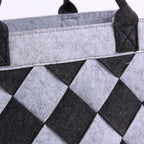Borsa in feltro grigio a rombi neri, 42x22x28 cm