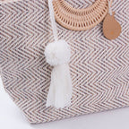 Borsa in tessuto a spina di pesce con manici tondi in rattan, 48x33 cm