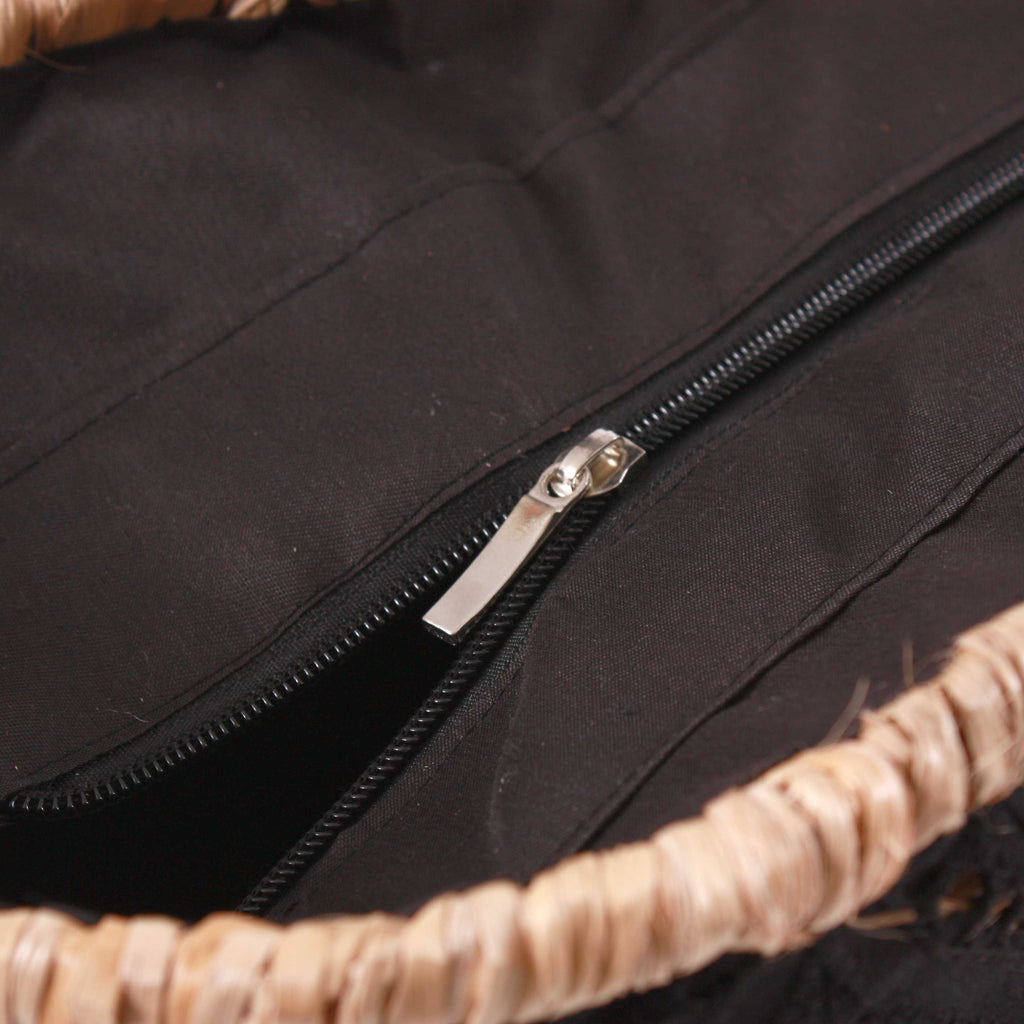 Borsa ovale in fibre naturali con merletto nero, 59x22H30/50 cm