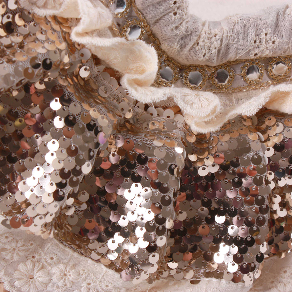 Borsa ovale in fibre naturali con merletto e paillettes, 54x18x30 cm