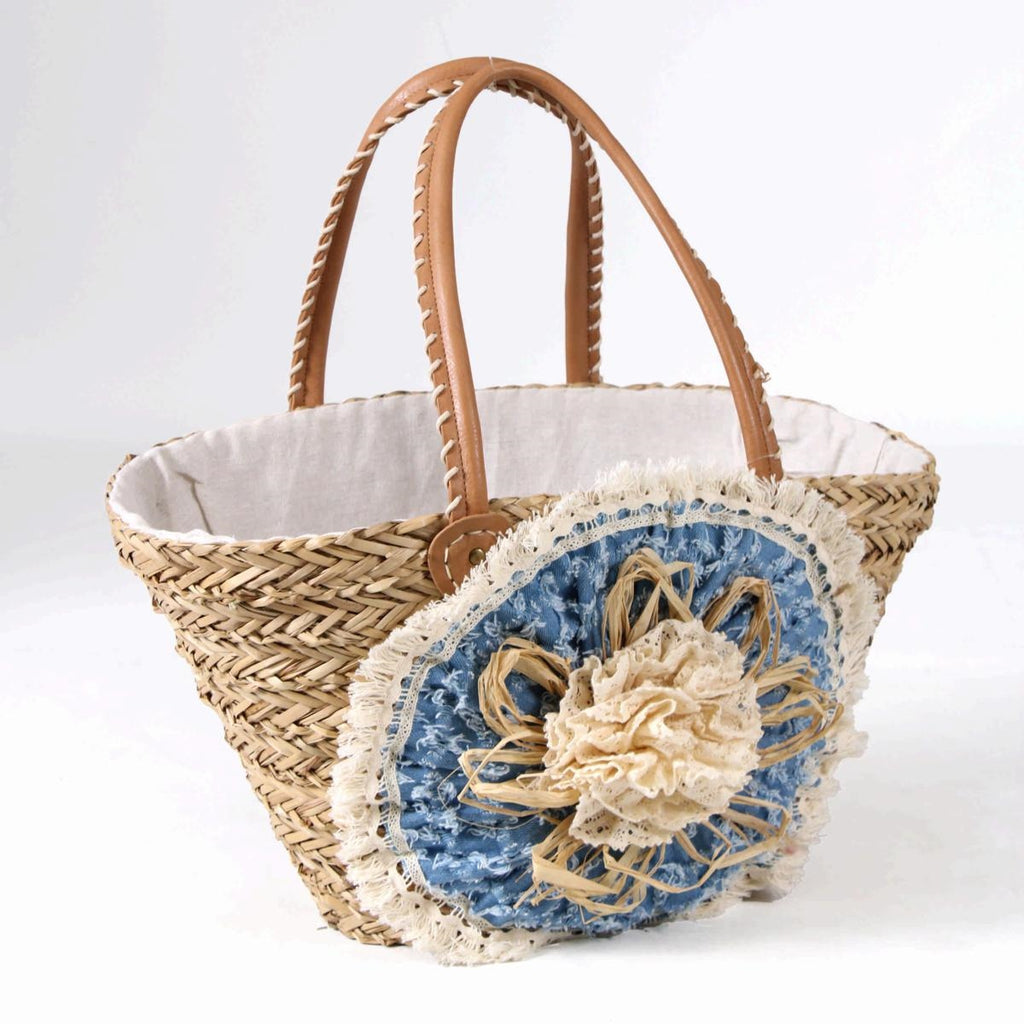 Borsa ovale in erba intrecciata con coccarda azzurra e zip, 59x30 cm