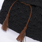 Zainetto in carta nero con pattina, 35H32 cm