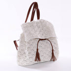 Zainetto in carta bianca con pattina, 35H32 cm