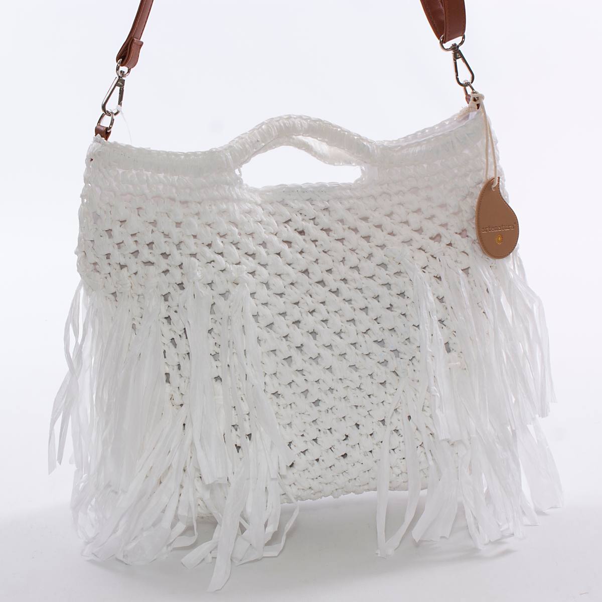 Borsa a tracolla bianca con frange all'uncinetto, 37x25 cm