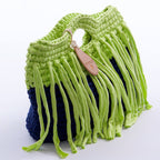 Borsa bicolore all'uncinetto con frange e chiusura magnetica, 36x26 cm