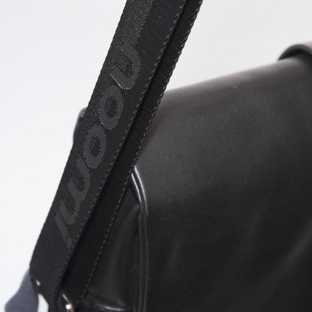 Borsa a tracolla Wembley in pelle nera, 33x9H30 cm