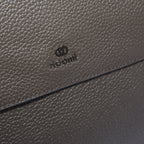 Borsa messenger in pelle marrone con patta magnetica, 36x10x30 cm