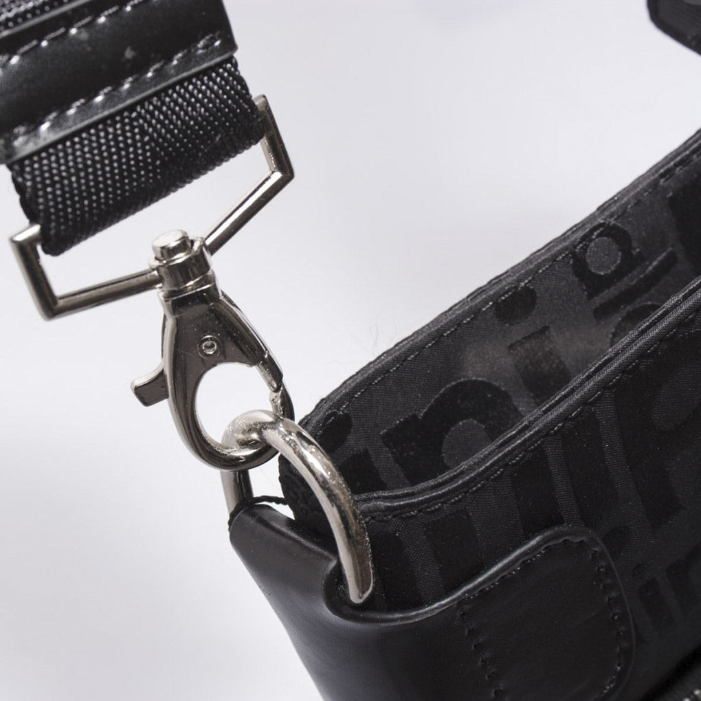 Borsa a tracolla in tessuto e cuoio nero