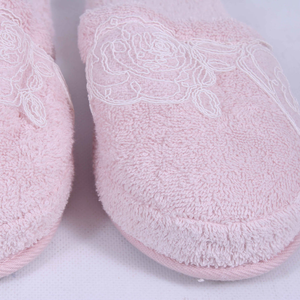 Ciabatte rosa con coppia di asciugamani rosa (kit da 3)