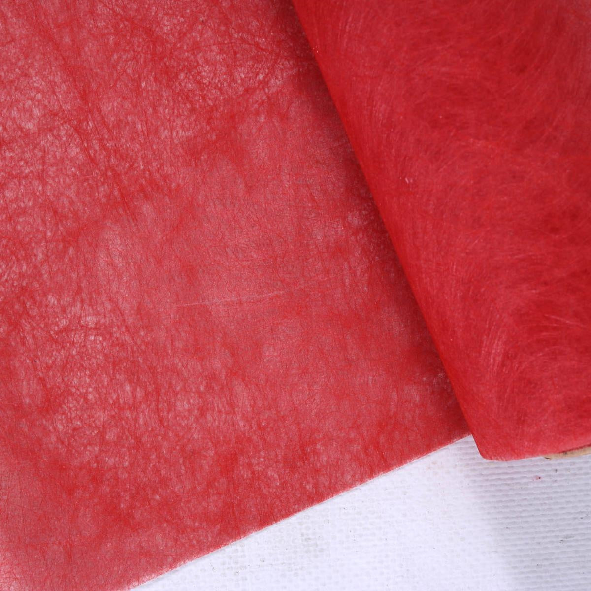 Bobina in tessuto non tessuto rosso, 60 cm x 10 m