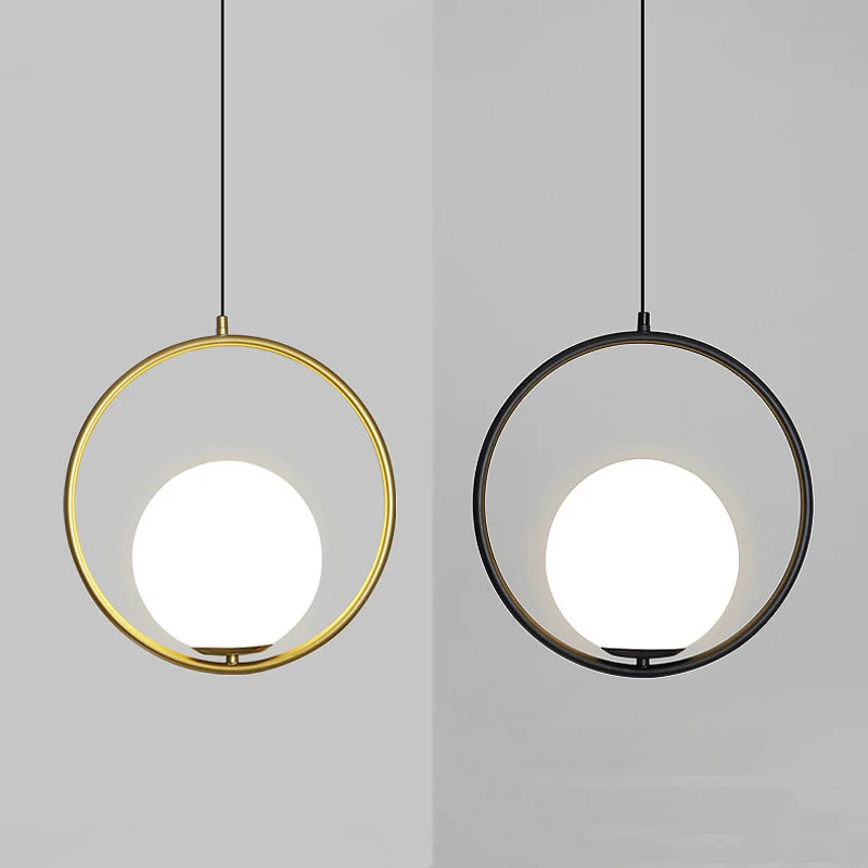 Lampada a sospensione con sfere in vetro, nera o oro – dettaglio 2