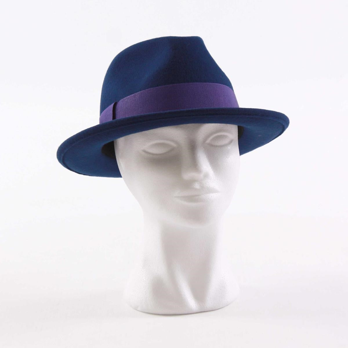 Cappello in lana 100%