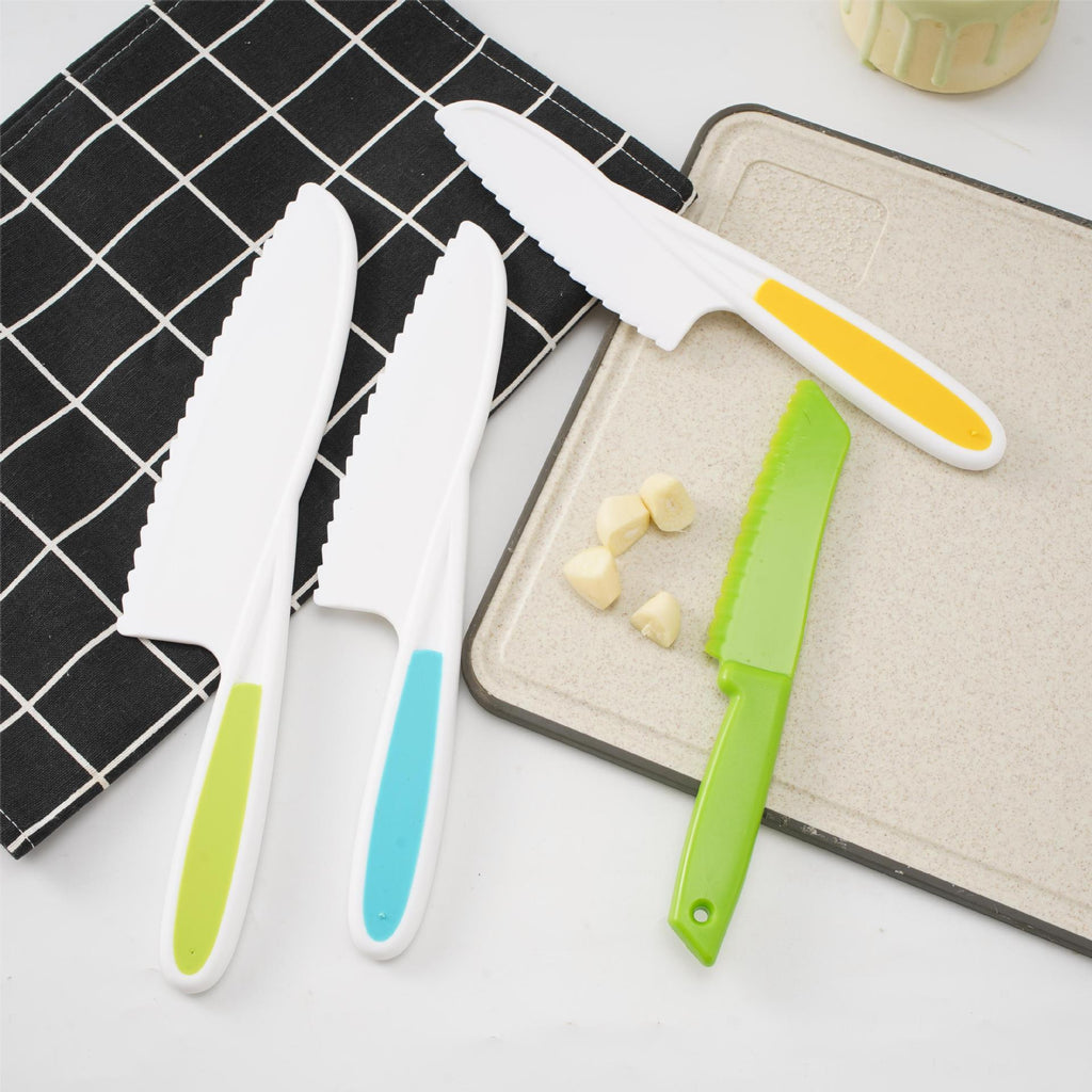 Coltelli in plastica per bambini, set da 3 o 4 pezzi – dettaglio 1