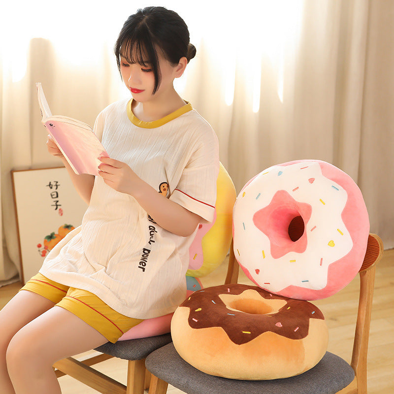 Cuscino peluche a forma di ciambella per divano – foto 2
