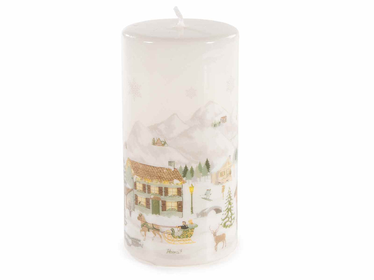 Candele di Natale con decorazione a villaggio / paesaggio natalizio innevato in finitura lucida, set da 2 pezzi, Ø 7,5 cm x 14,5 H