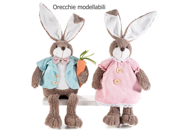 Coppia di coniglietti gambelunghe in peluche con vestiti ricamati, carota, set da 2 pezzi, cm16x10x40H (orecc.estese)