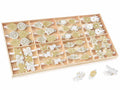 Mollettine chiudi pacco di Natale in legno bianco e glitter dorati, Fiocco: cm 4 x 4,5 H