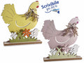 Gallinelle pasquali in legno su prato di fiori con uccellino e fiocco, set da 4 pezzi, cm 19 x 4 x 20 H