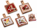 Taglieri a tema natalizio in legno di acacia e ceramica decorata a tema, set da 12 pezzi, cm 12 x 18 H
