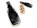 Kit sommelier con 3 accessori in contenitore a forma di bottiglia di legno, set da 2 pezzi, cm 10 x 28,5 x 3 H