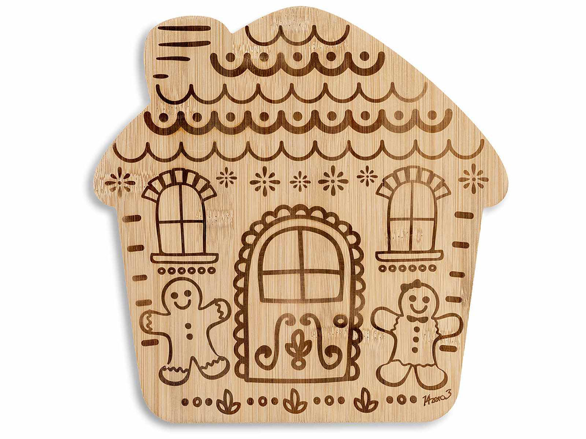 Taglieri di Natale in legno a forma di casetta pan di zenzero con incisioni, set da 4 pezzi, cm 25 x 25 H