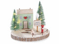 Decorazione di Natale in legno su corteccia con casetta, alberi, scritta Merry, set da 4 pezzi, cm 16 x 12 x 13,5 H