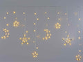 Luminose decorazioni a pioggia con decori pendenti, 12 fili e 135 LED bianco, Cascata: Mt 1,95 x 70 cm H