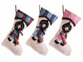 Calze in stoffa con decoro Befana in resina in rilievo, da appendere, set da 9 pezzi, cm 16 x 28,5 H