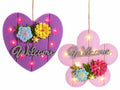 Decori in panno colorato con luci led da appendere e scritta Welcome, set da 2 pezzi, cm 20 x 20 H
