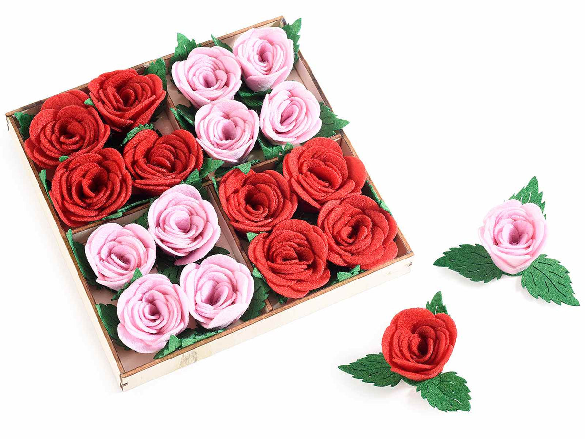 Roselline in panno rosse e rosa con biadesivo in espositore da 16 pezzi, set da 4 pezzi, cm 7 x 6 x 2,5 H