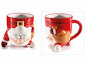 Tazze Babbo Natale sotto sopra in ceramica colorata con decori in rilievo, set da 4 pezzi, Ø 10 cm x 12 H
