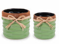 Vasi in ceramica ondulata con fiocco in rafia in set da due pezzi, set da 2 pezzi, Grande: Ø 15 cm x 13 H