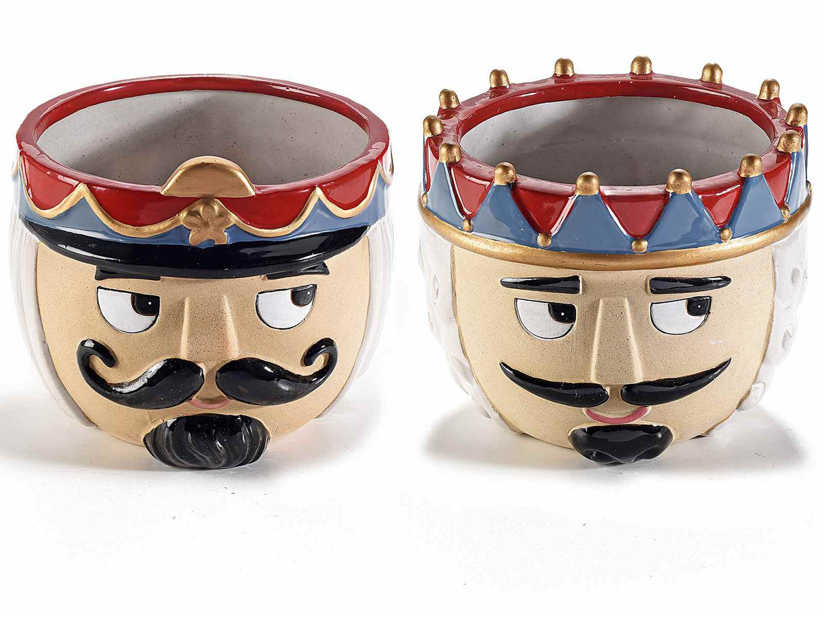 Set di 2 vasi di Natale decorativi a soldatino schiaccianoci in porcellana con decori in rilievo, Ø 15,5 cm x 13 H