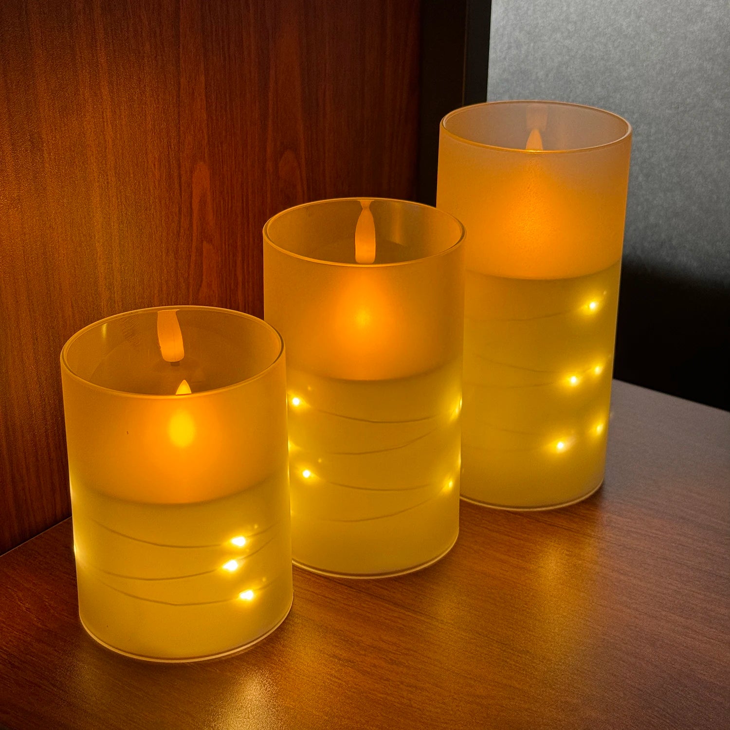Set di candele LED in acrilico con telecomando e timer – dettaglio 10
