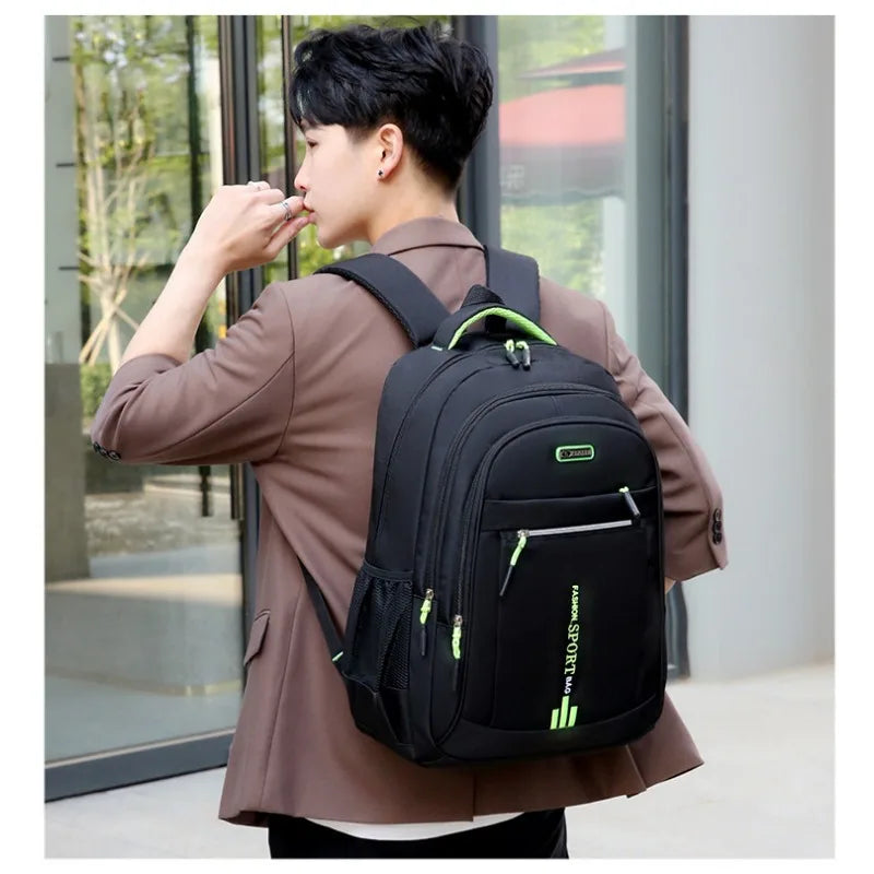 Zaino impermeabile in tessuto oxford con scomparto per laptop