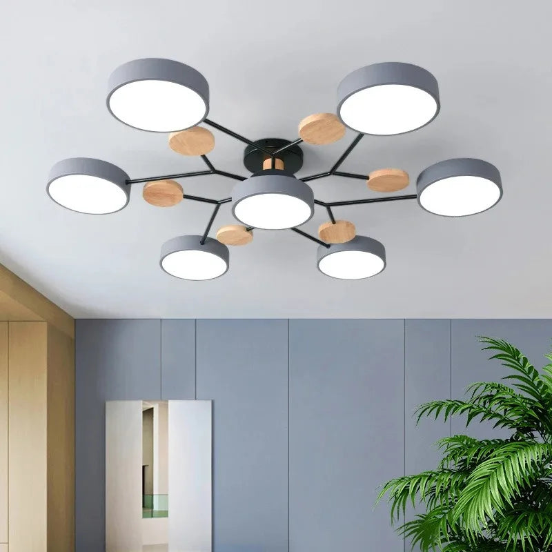 Lampadario LED a 5 o 6 luci con tre temperature di colore