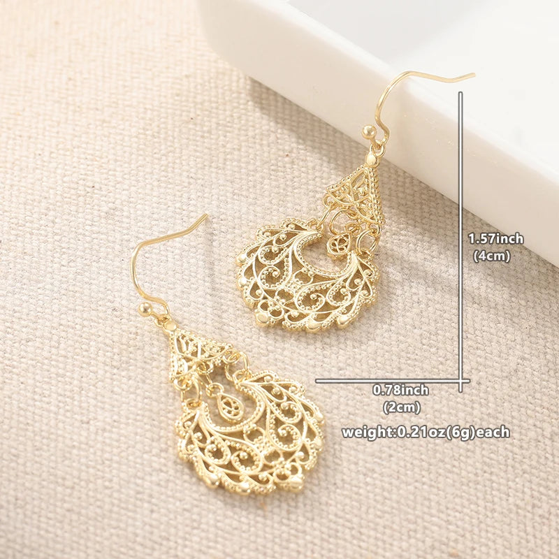 Orecchini pendenti stile vintage, metallo oro scuro – dettaglio 4