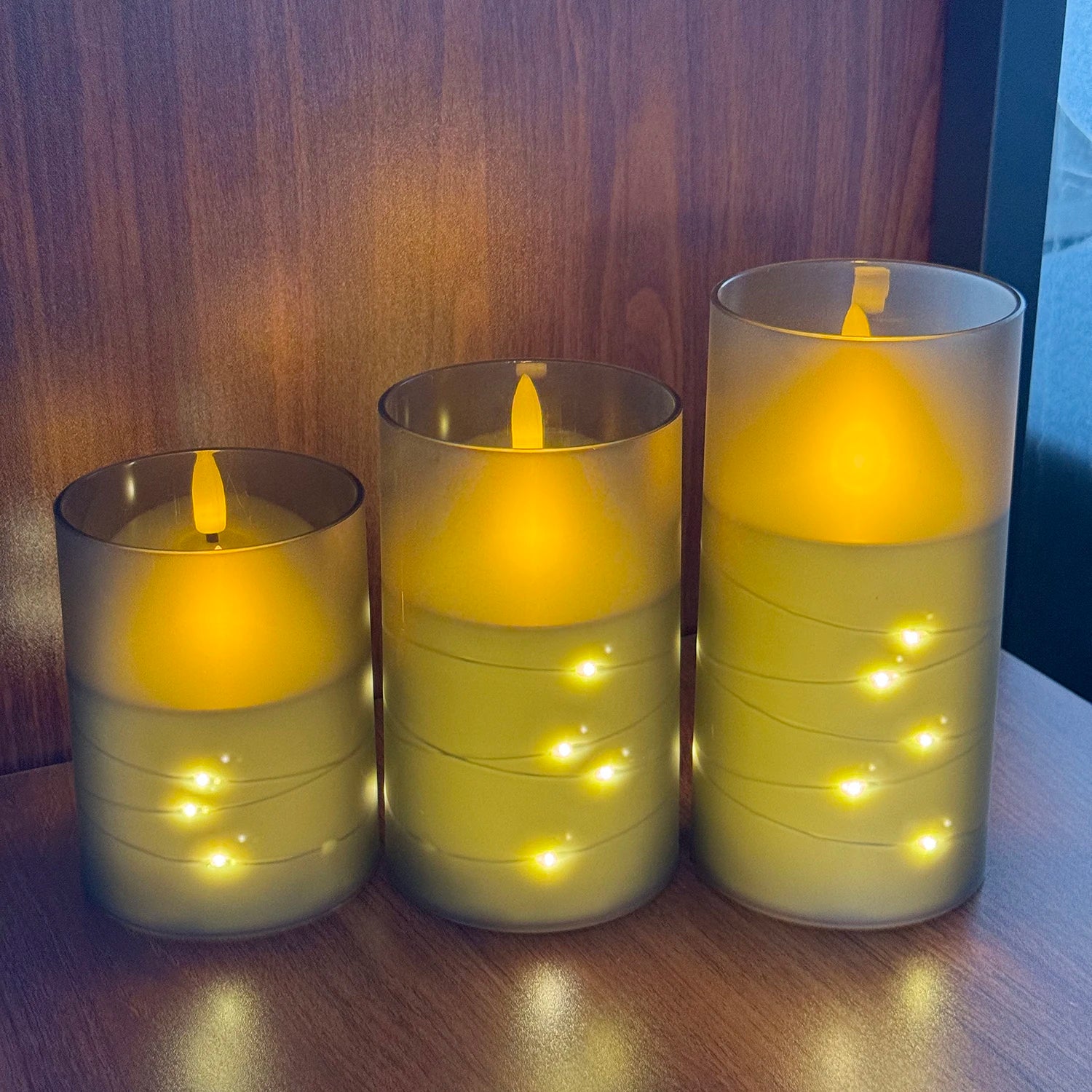 Set di candele LED in acrilico con telecomando e timer – dettaglio 8