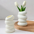 Vaso decorativo a spirale bianco, stile nordico