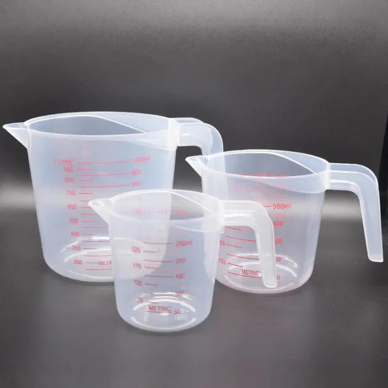 Set 3 caraffe graduate in PVC da 250, 500 e 1000 ml